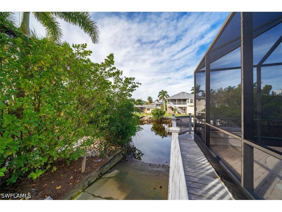 1283 Grand Canal Drive Naples FL 34110 226017988 image22