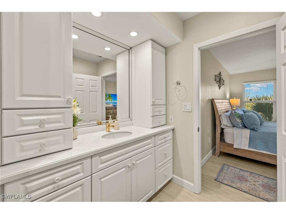 1283 Par View Drive Sanibel FL 33957 225052647 image17