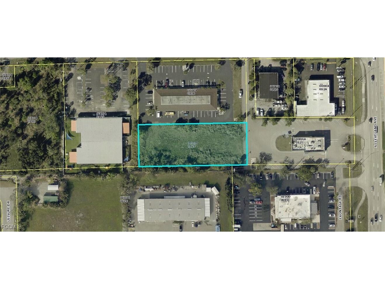 12830 Kenwood Lane Fort Myers FL 33907 2025015741 image1