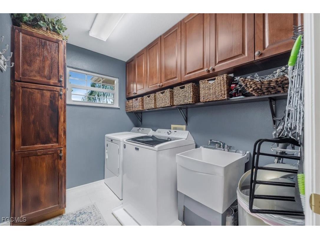 12839 Stone Tower Loop Fort Myers FL 33913 2025021168 image38