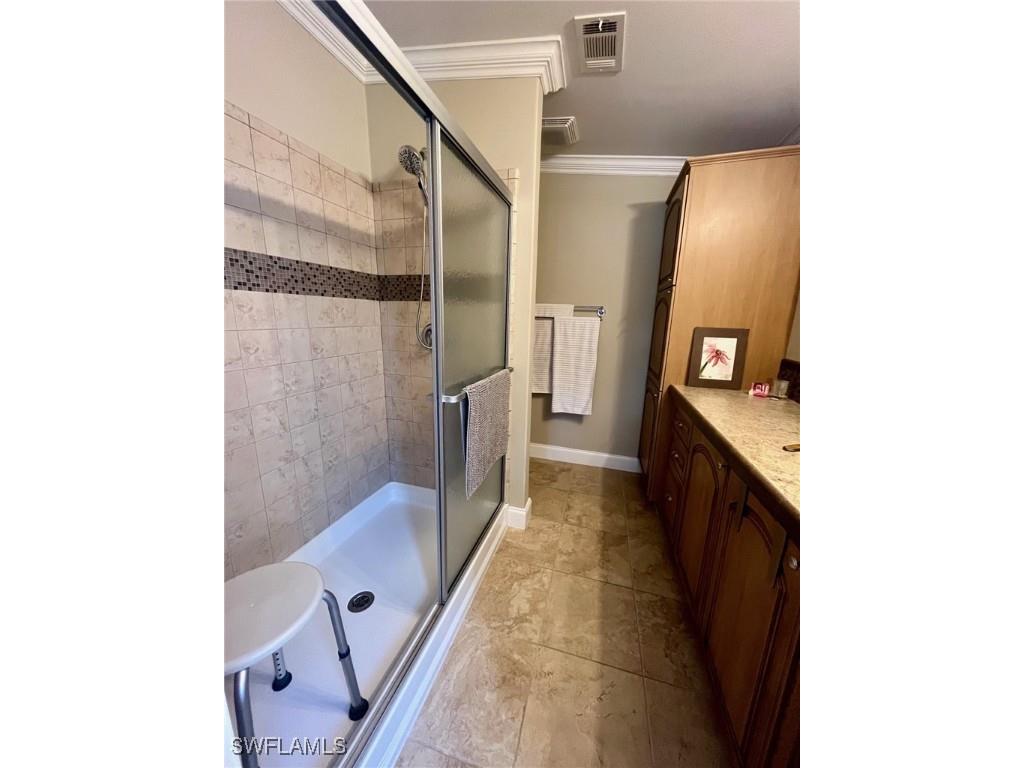 1284 Diamond Lake Circle Naples FL 34114 225082536 image25