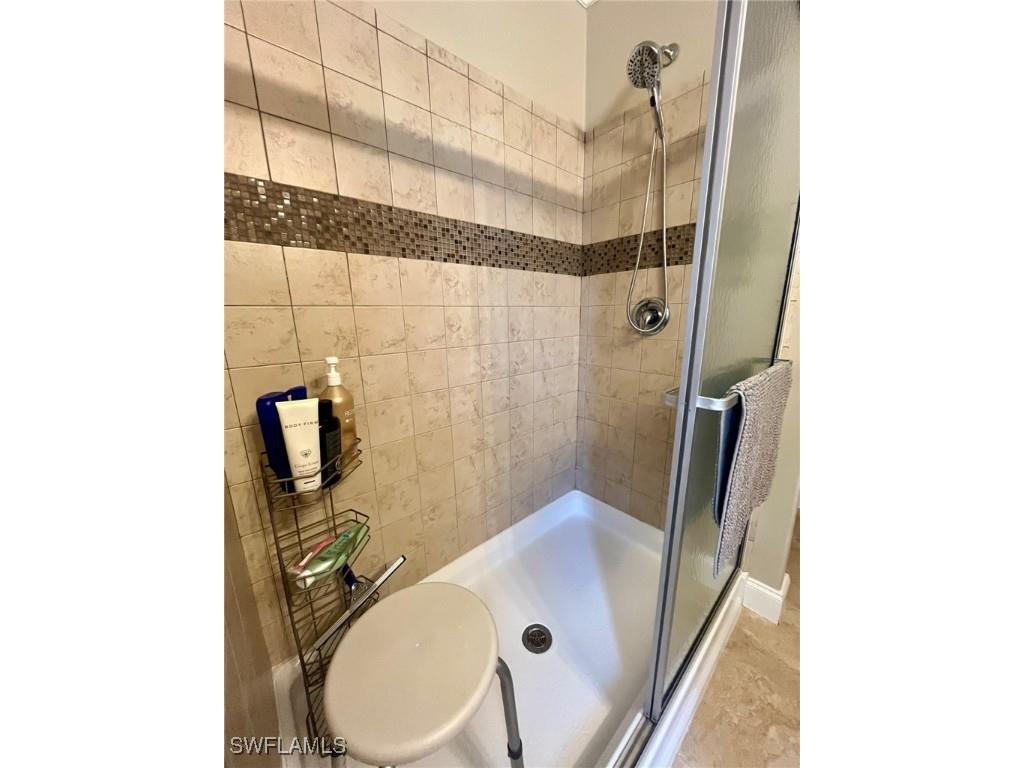 1284 Diamond Lake Circle Naples FL 34114 225082536 image26