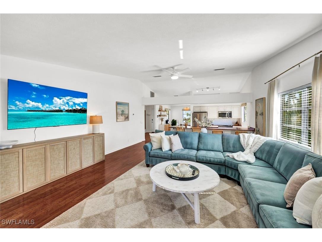 1285 Grand Canal Drive Naples FL 34110 226004683 image13