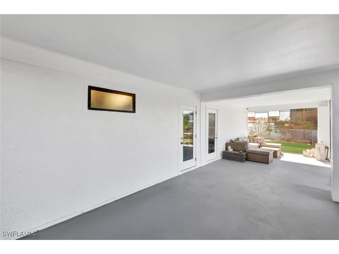 1285 Grand Canal Drive Naples FL 34110 226004683 image31