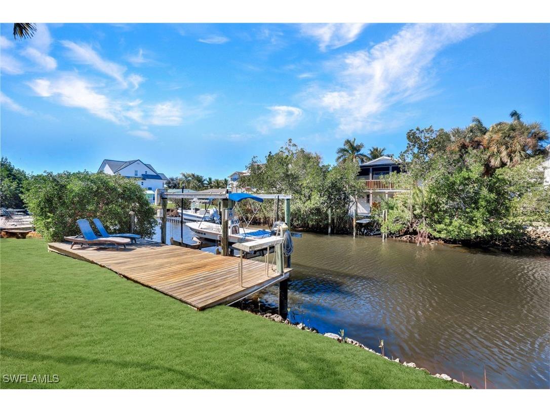 1285 Grand Canal Drive Naples FL 34110 226004683 image38