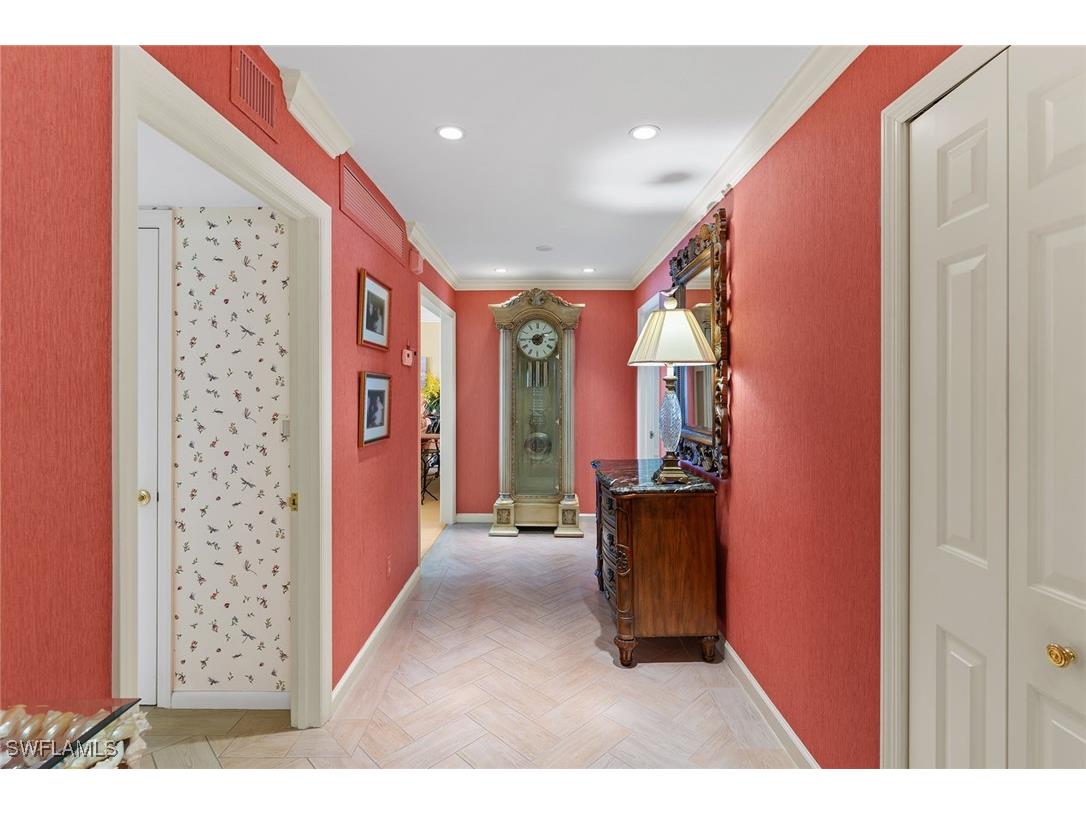 1285 Gulf Shore Boulevard N #2B Naples FL 34102 225082154 image5