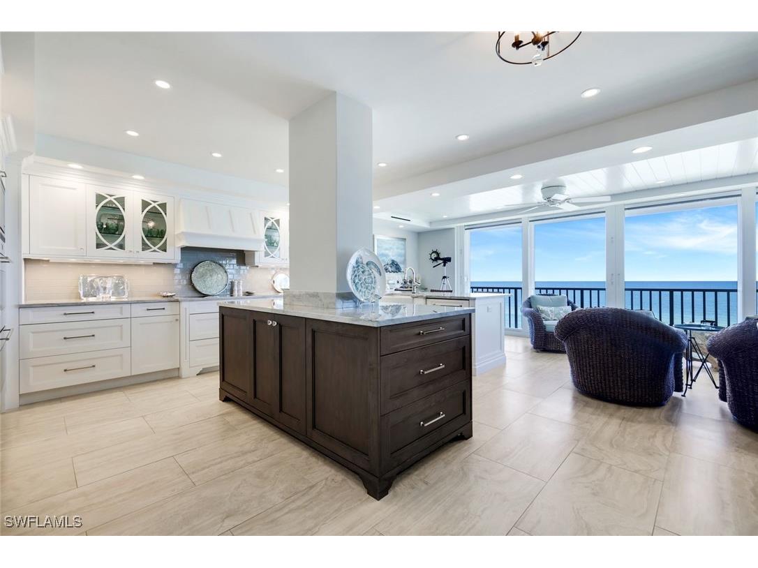 1285 Gulf Shore Boulevard N #3B Naples FL 34102 225075232 image8