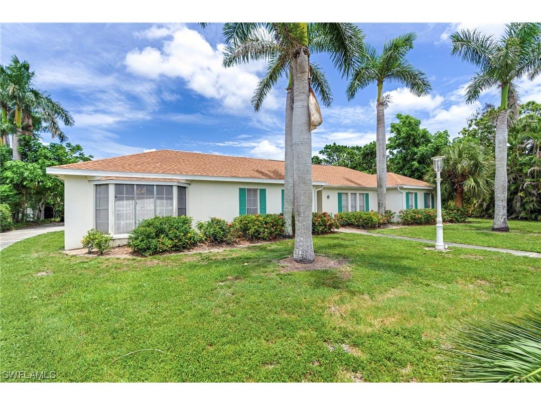 1285 Kasamada Drive Fort Myers FL 33919 223055476 image1