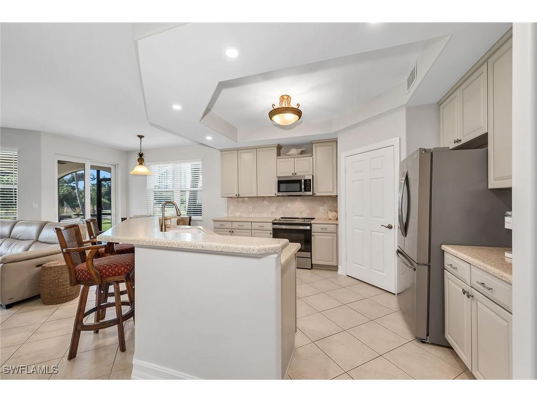 1285 Rialto Way #102 Naples FL 34114 226004634 image7