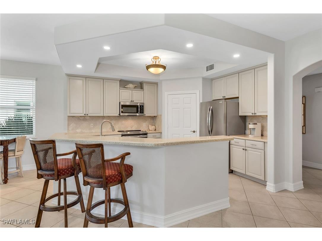 1285 Rialto Way #102 Naples FL 34114 226004634 image9