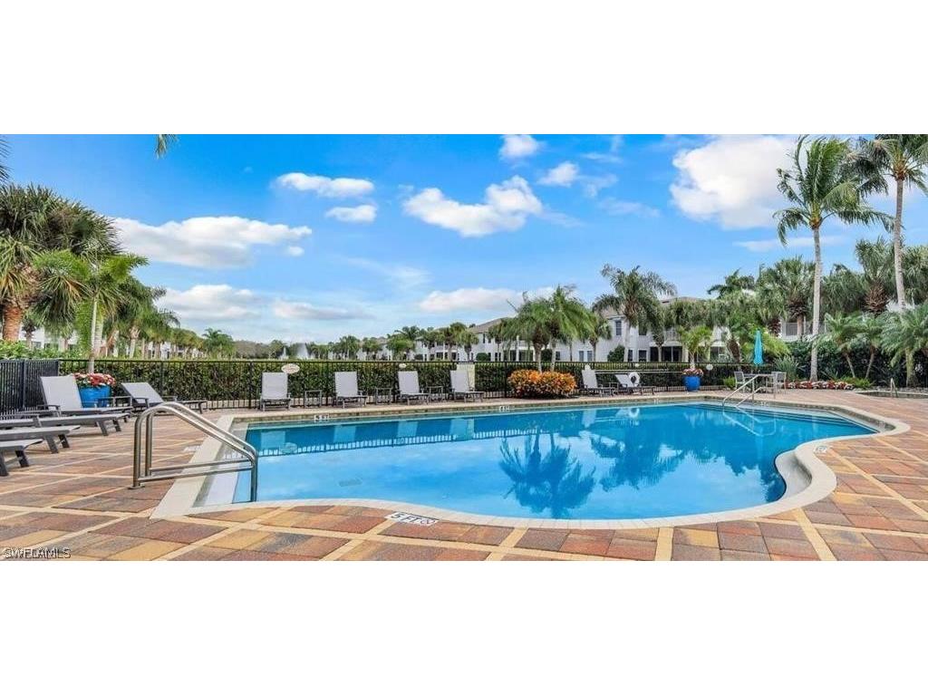 12850 Carrington Circle #203 Naples FL 34105 226011225 image24