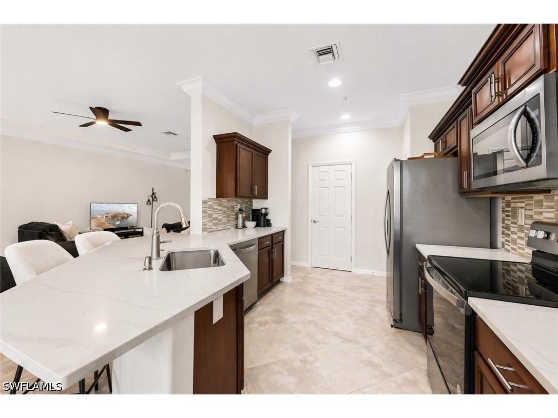 12850 Carrington Circle #203 Naples FL 34105 226011225 image5