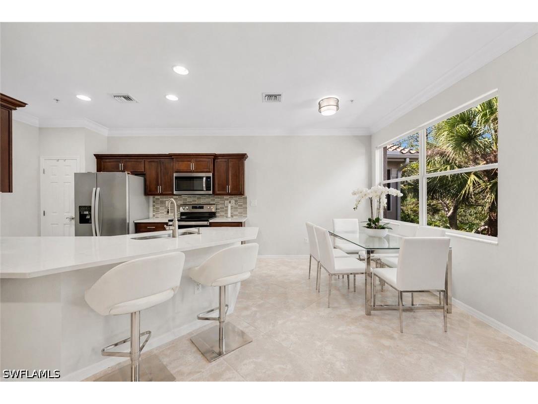 12850 Carrington Circle #203 Naples FL 34105 226011225 image9