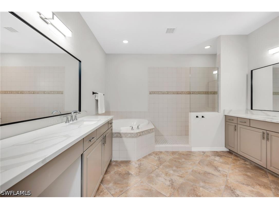 12850 Carrington Circle #203 Naples FL 34105 226016828 image16
