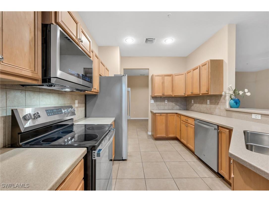 12854 Carrington Circle #102 Naples FL 34105 225082051 image9