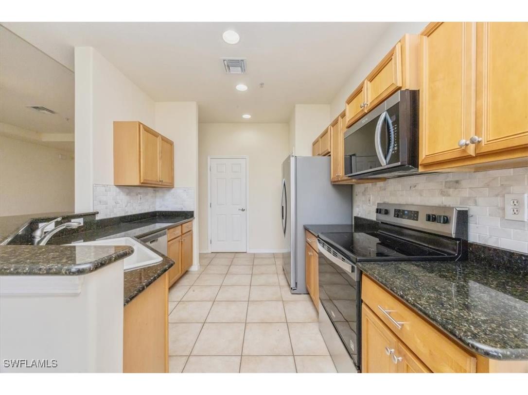 12854 Carrington Circle #203 Naples FL 34105 225081299 image6