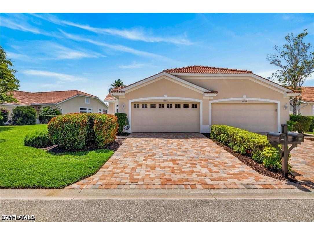 12855 Devonshire Lakes Circle Fort Myers FL 33913 226014826 image2