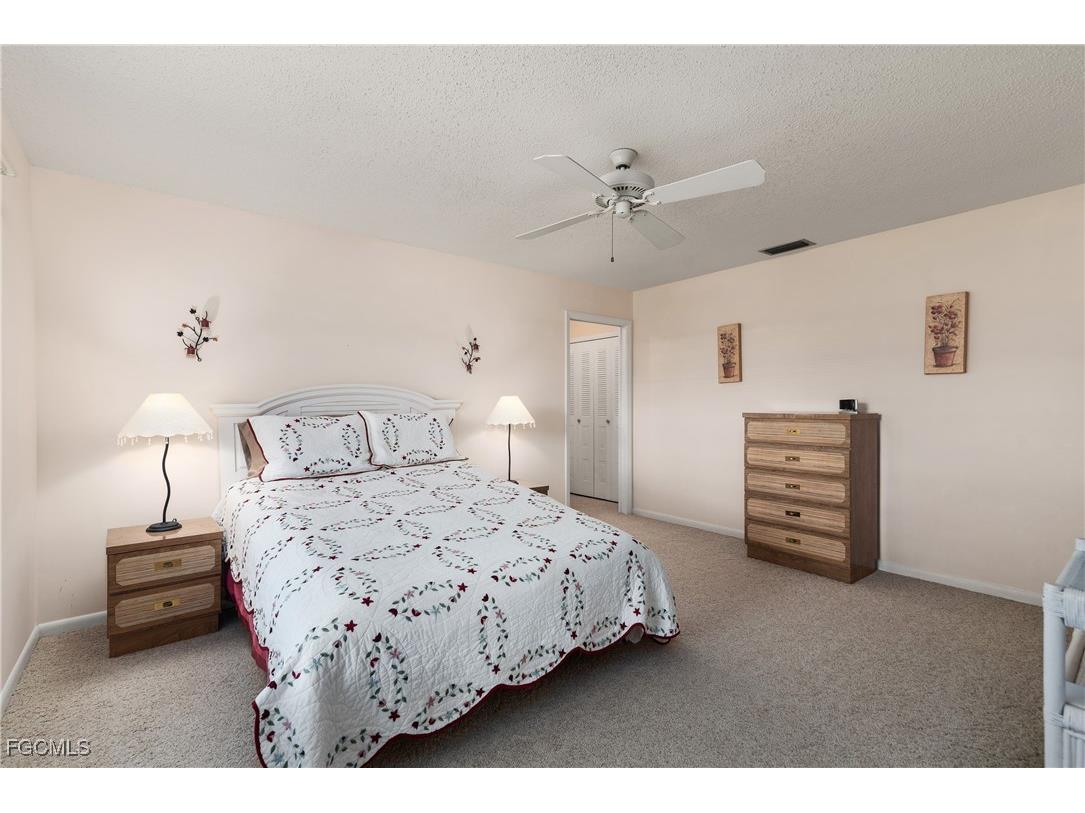 1286 Broadwater Drive Fort Myers FL 33919 2026000324 image12