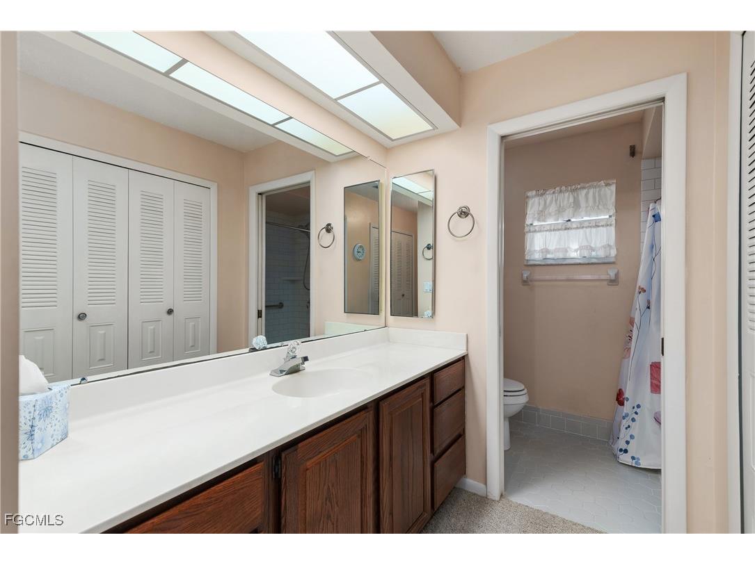 1286 Broadwater Drive Fort Myers FL 33919 2026000324 image15