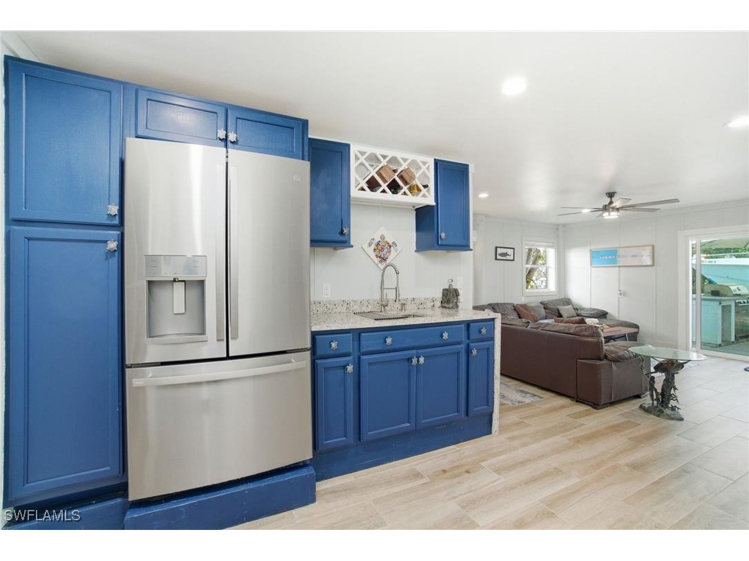 1286 Venetian Way Naples FL 34110 226004500 image21