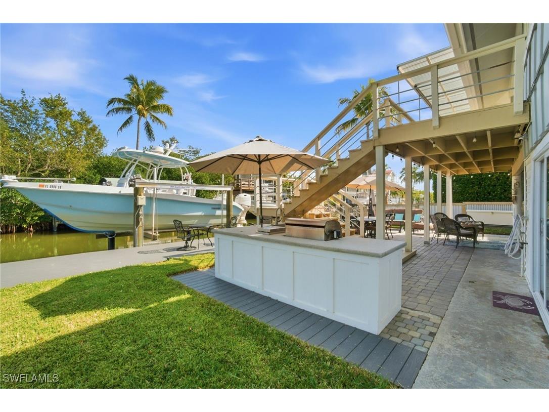 1286 Venetian Way Naples FL 34110 226004500 image34