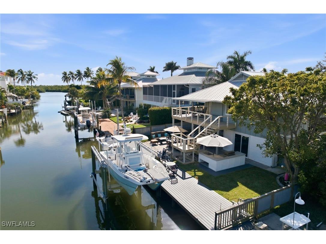 1286 Venetian Way Naples FL 34110 226004500 image40