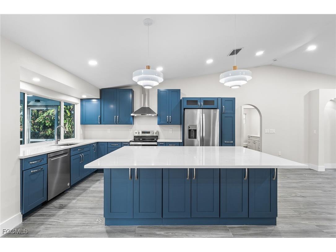 12860 Iona Road Fort Myers FL 33908 2025022436 image11