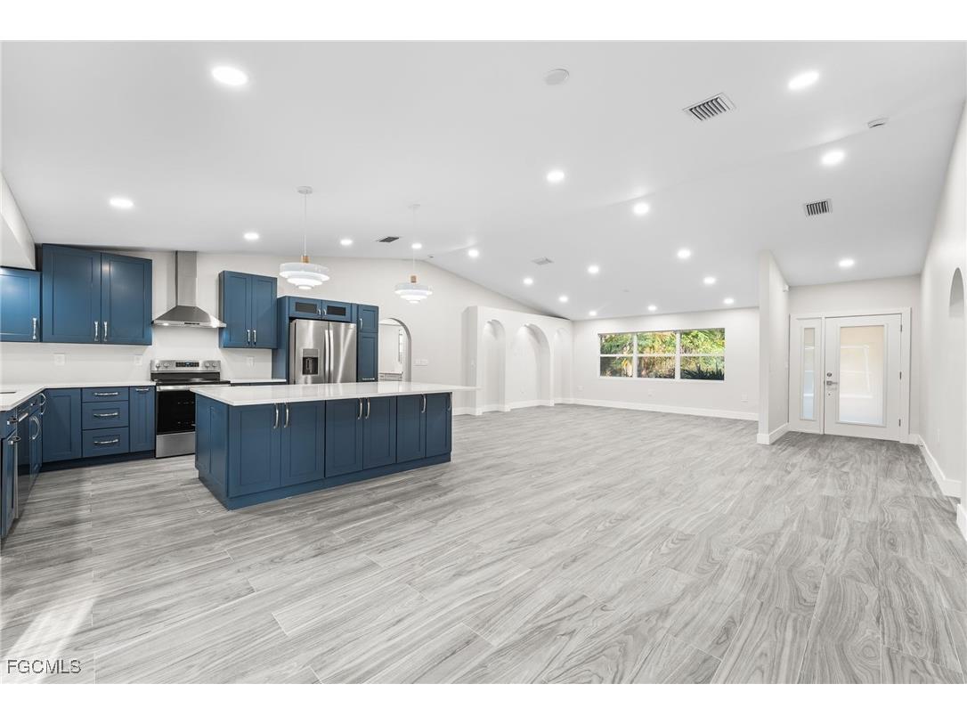 12860 Iona Road Fort Myers FL 33908 2025022436 image16