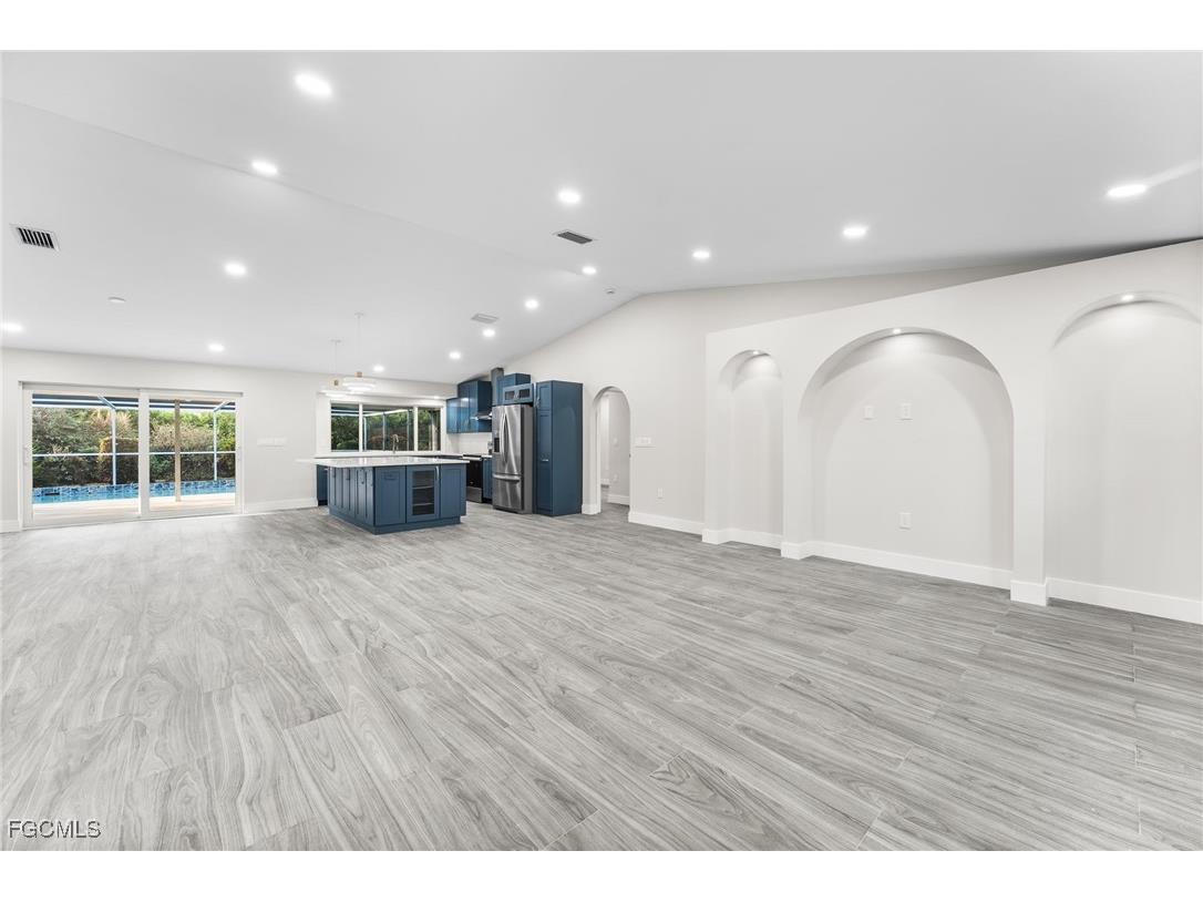 12860 Iona Road Fort Myers FL 33908 2025022436 image21