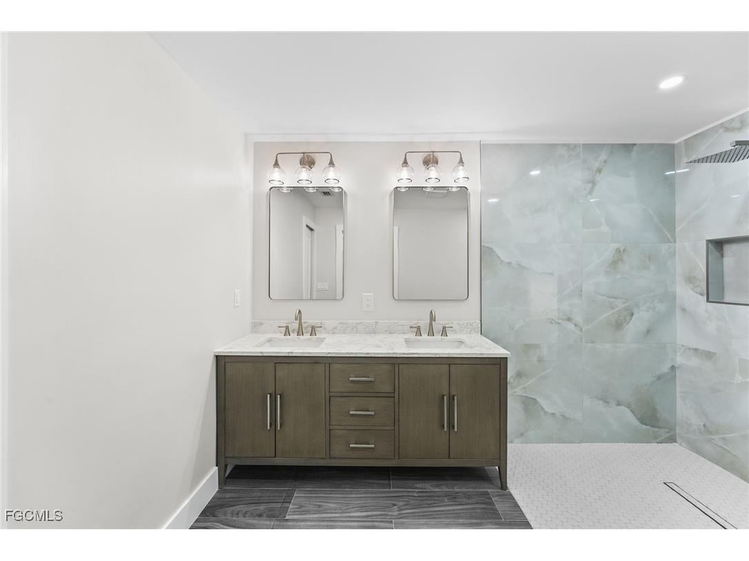 12860 Iona Road Fort Myers FL 33908 2025022436 image28