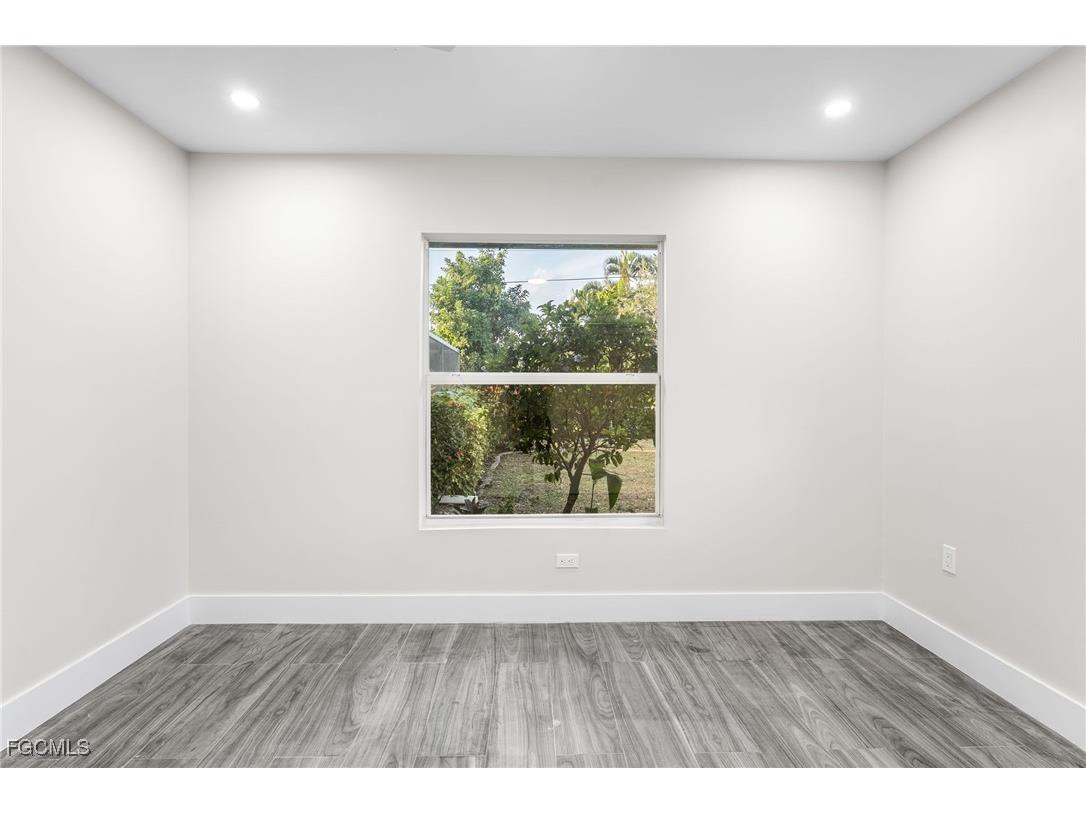 12860 Iona Road Fort Myers FL 33908 2025022436 image34