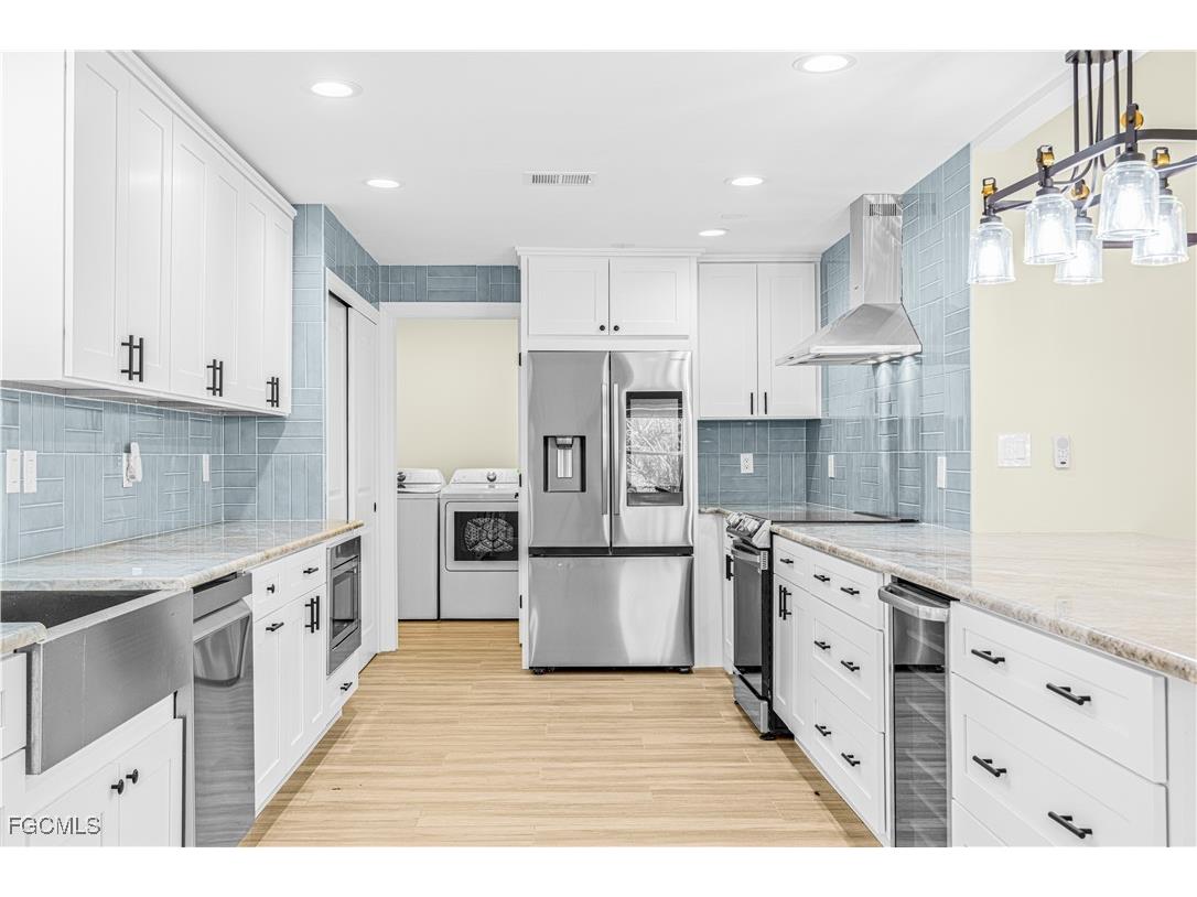 12870 Kelly Bay Court Fort Myers FL 33908 2025017407 image9