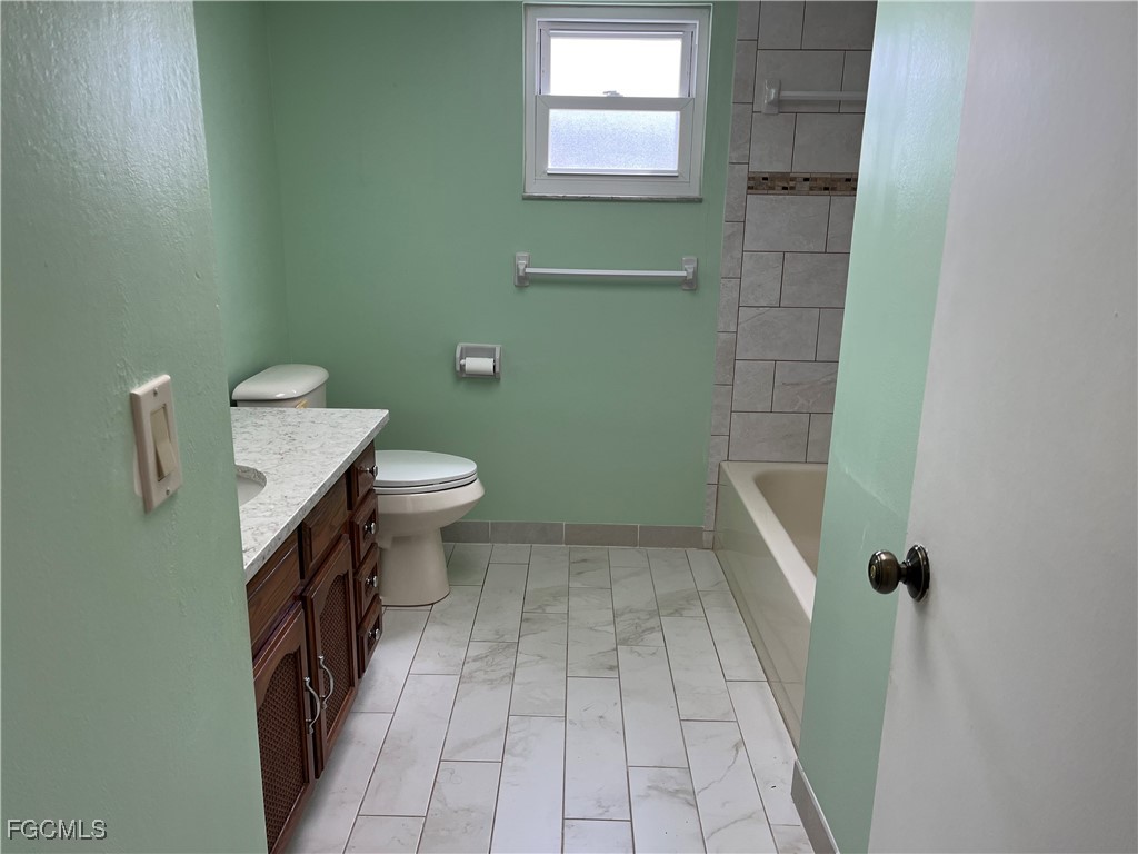 12878 Iona Road Fort Myers FL 33908 2025013625 image23