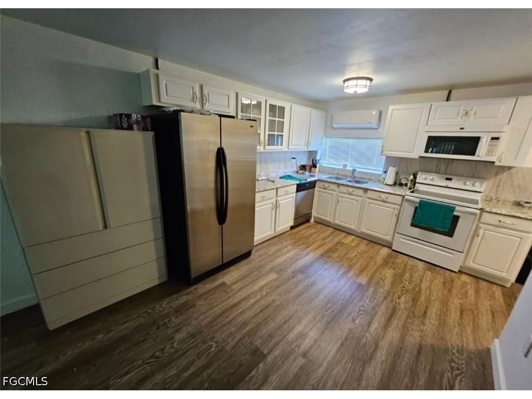 1288 Waite Drive North Fort Myers FL 33903 2026014555 image15