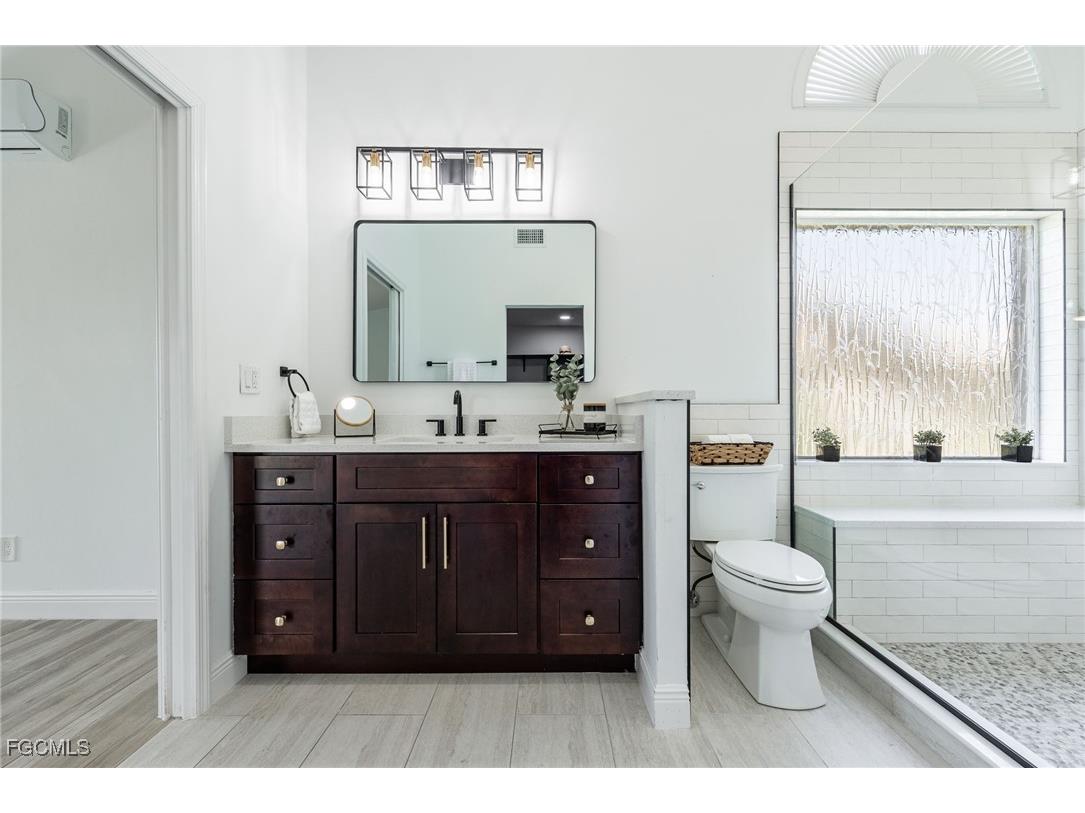 12881 Kelly Bay Court Fort Myers FL 33908 2025013682 image26