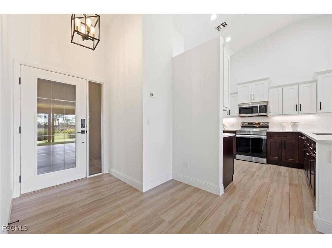 12881 Kelly Bay Court Fort Myers FL 33908 2025013682 image8
