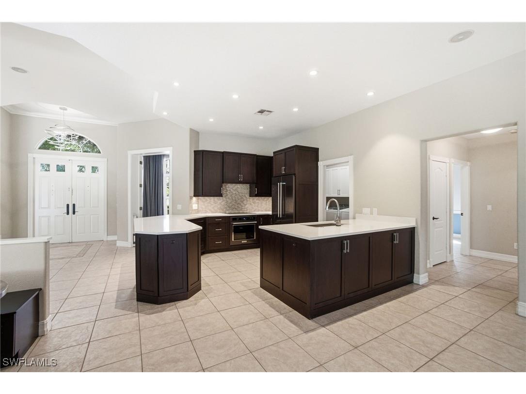 12885 Collier Boulevard Naples FL 34116 225074843 image10