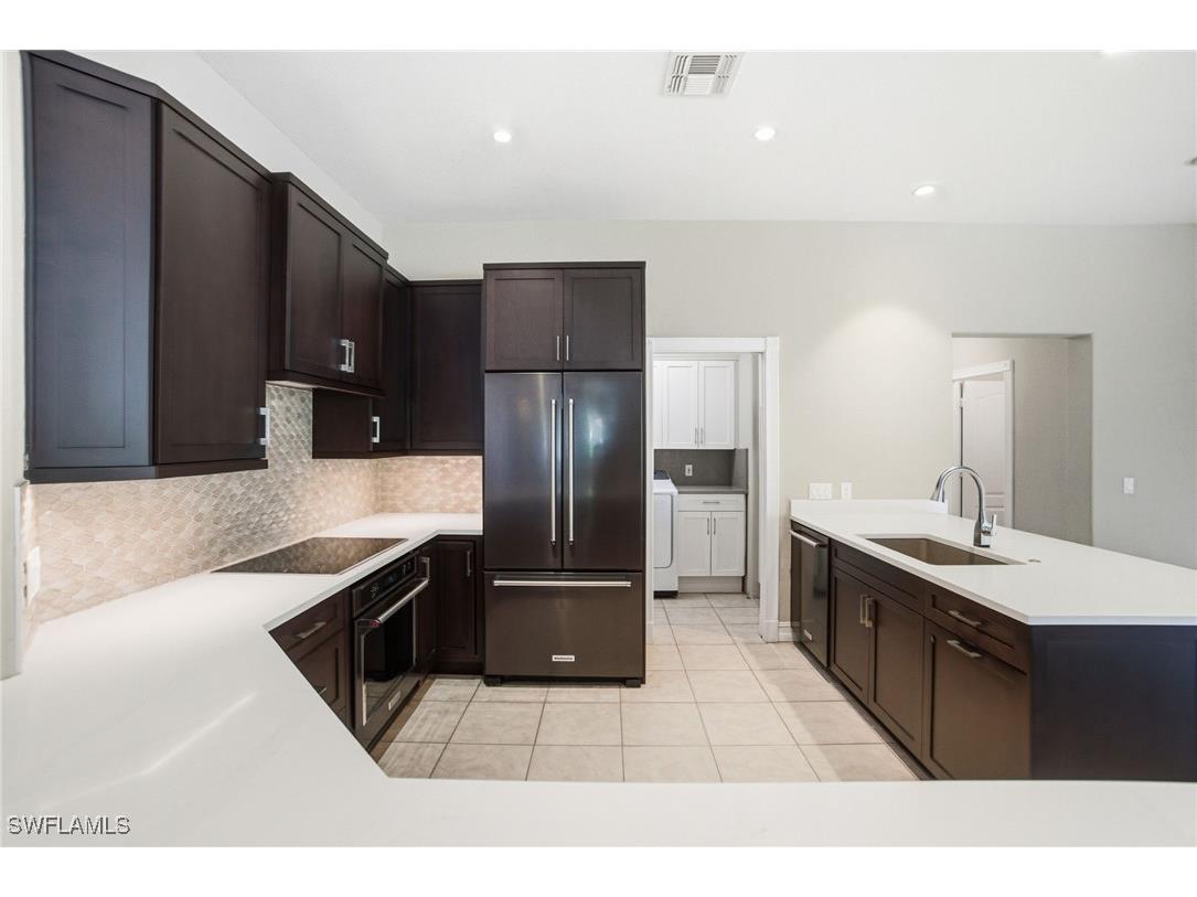 12885 Collier Boulevard Naples FL 34116 225074843 image11