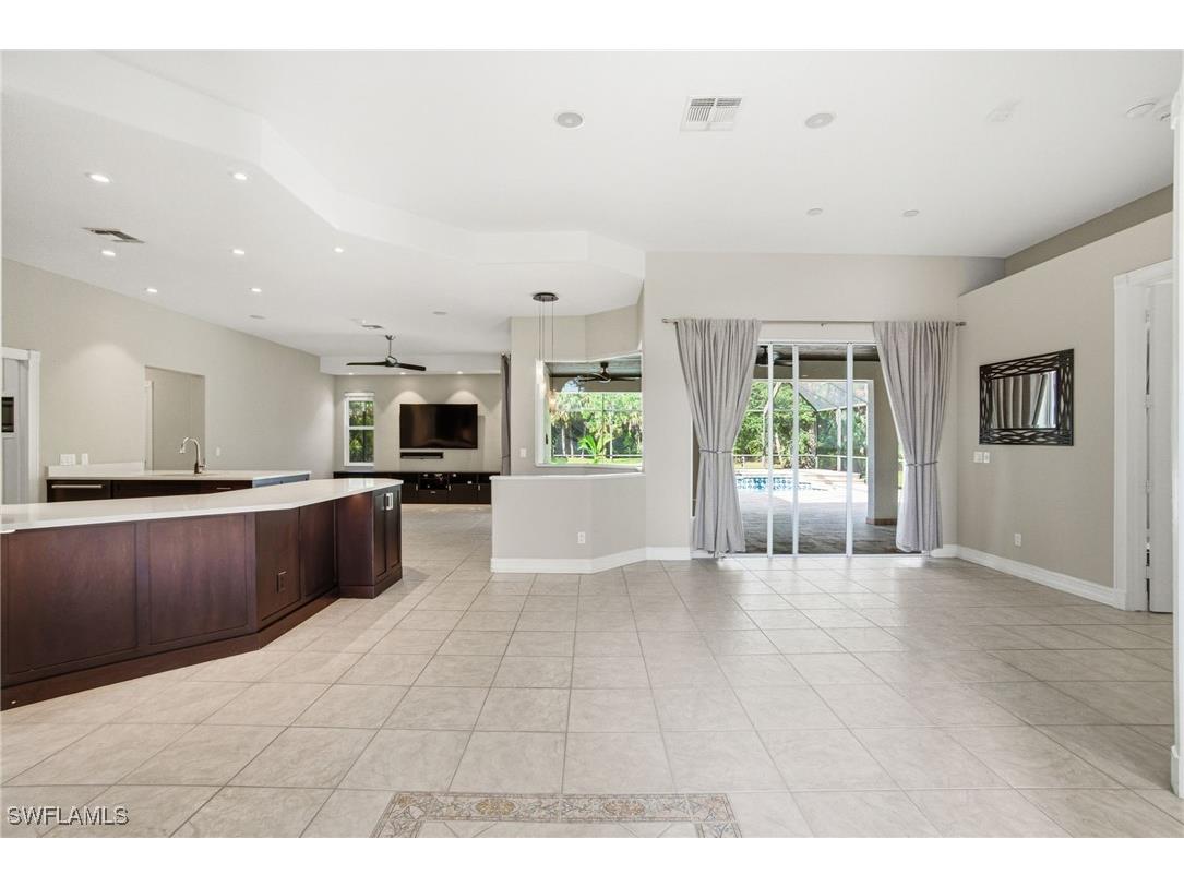 12885 Collier Boulevard Naples FL 34116 225074843 image13