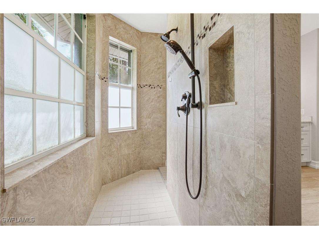 12885 Collier Boulevard Naples FL 34116 225074843 image20