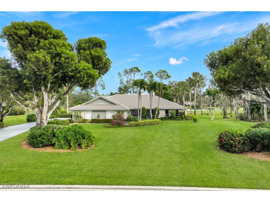 12888 Valewood Drive Naples FL 34119 224078450 image1