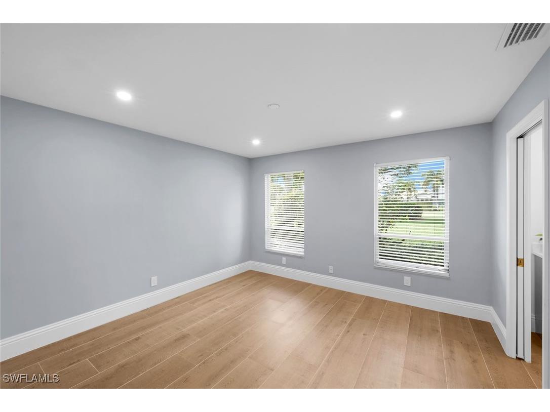 12888 Valewood Drive Naples FL 34119 225076229 image21