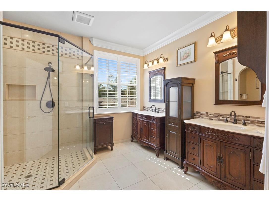 1289 Barrigona Court Naples FL 34119 225064468 image18