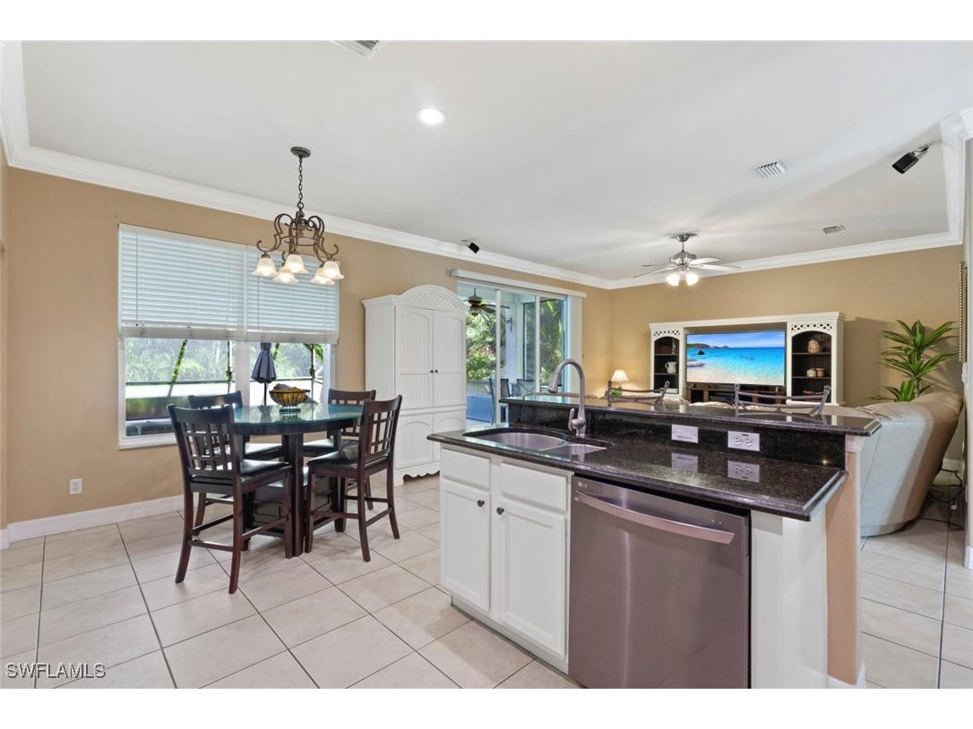 1289 Barrigona Court Naples FL 34119 225064468 image8