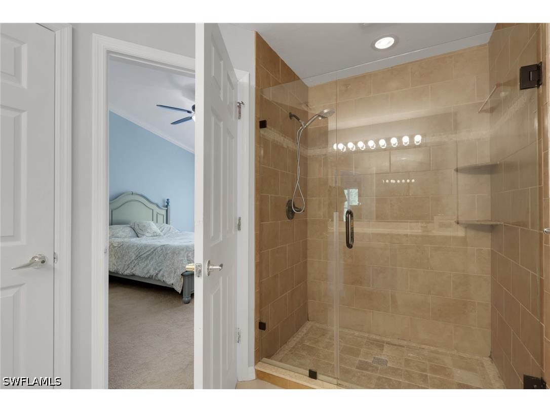 1289 Oxford Lane #228 Naples FL 34105 226014498 image21