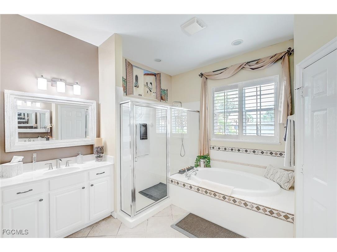 12890 Timber Ridge Drive Fort Myers FL 33913 2025021363 image21