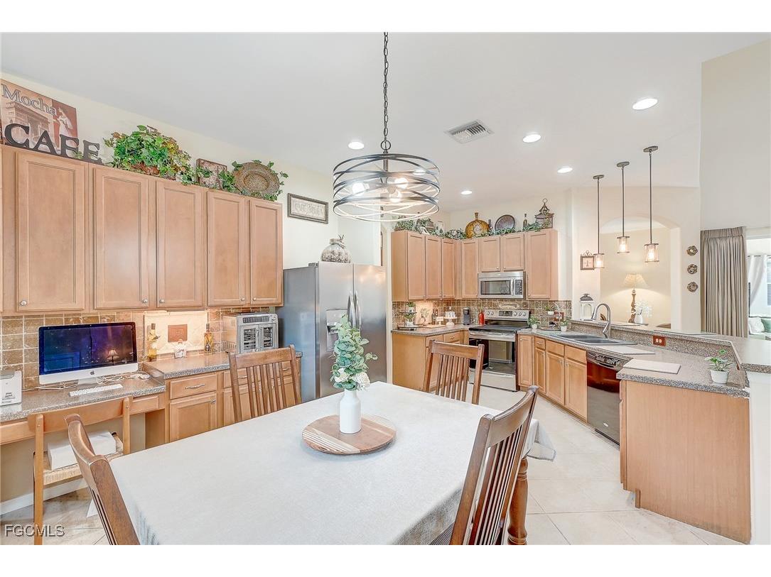 12890 Timber Ridge Drive Fort Myers FL 33913 2025021363 image7