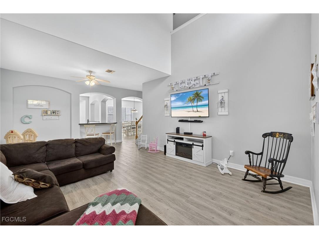 12899 Ivory Stone Loop Fort Myers FL 33913 2025008899 image3