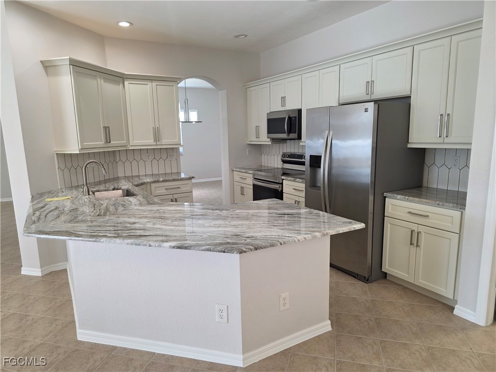 12899 Stone Tower Loop Fort Myers FL 33913 2025023051 image11