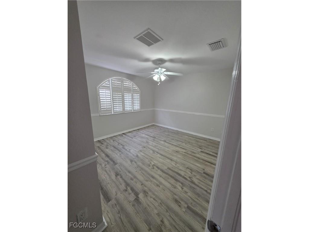 12899 Stone Tower Loop Fort Myers FL 33913 2025023051 image26